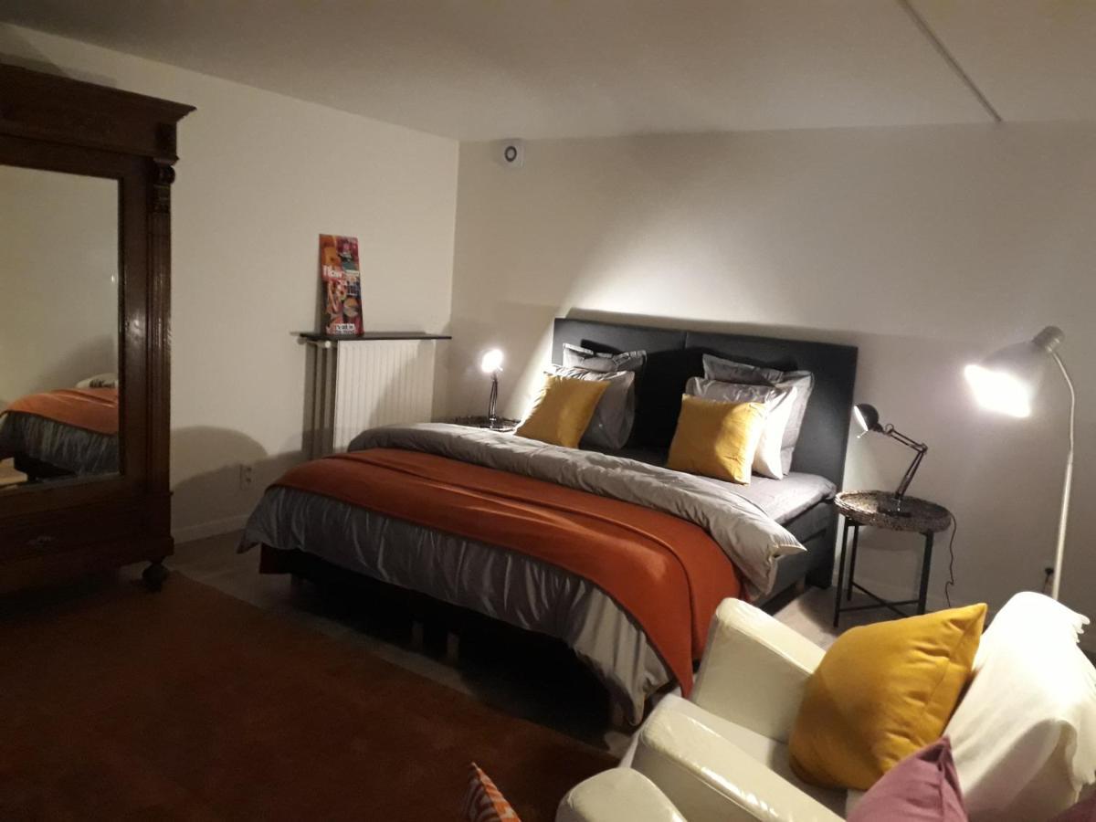 ビルゼン Vakantiewoning Bc Bed En Comfortヴィラ エクステリア 写真